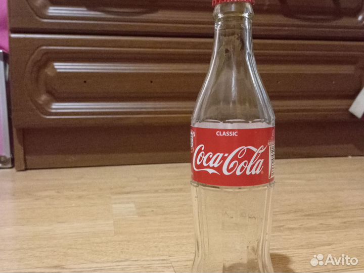 Оригинальная бутылка коко-колы