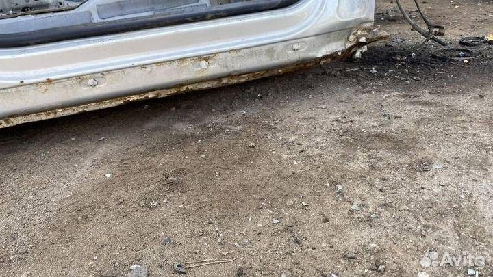 Порог правый Volkswagen Passat B6 седан 1.8 BZB