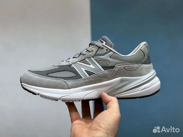 Кроссовки New Balance 990v6