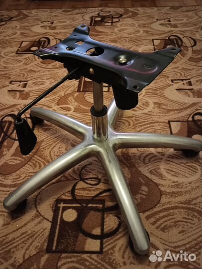 Крестовина Газлифт Топ-Ган для офисного кресла