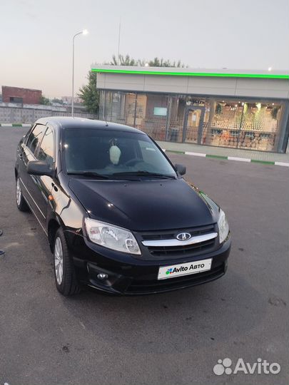 LADA Granta 1.6 AT, 2013, 120 000 км