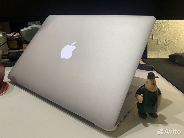 Ноутбук MacBook Air 13 2014