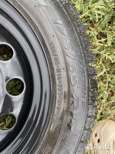 Pirelli Ice Zero 175/65 R14 82T