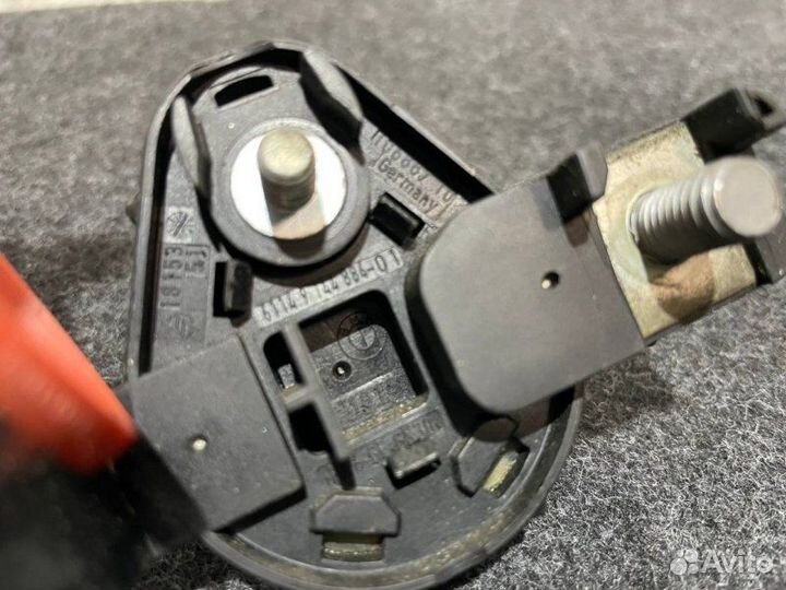 Вывод плюса в моторном отсеке Bmw 320I E90