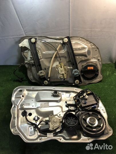 Стеклоподъемник передней двери Mercedes W221 R/L