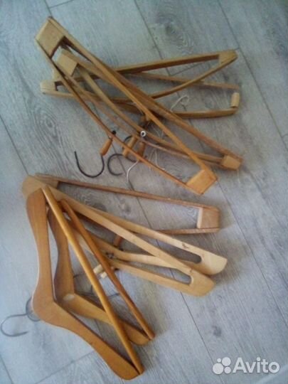 Вешалки плечики деревянные