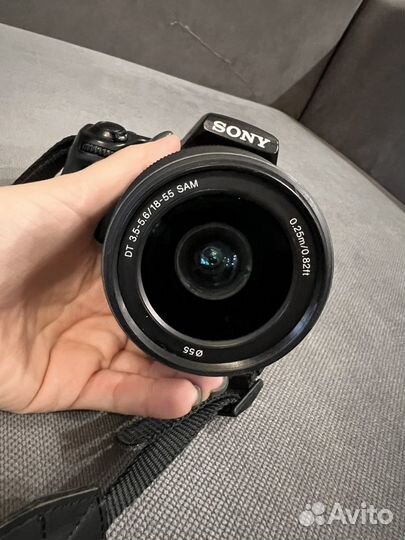 Зеркальный фотоаппарат sony