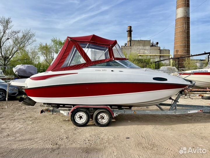 Каютный катер Cobra 2150 Prestige