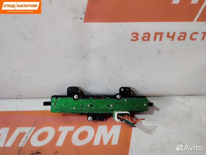 Кнопка аварийной сигнализации Mitsubishi Lancer 10