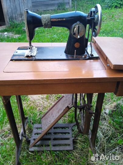 Швейная машина Подольск