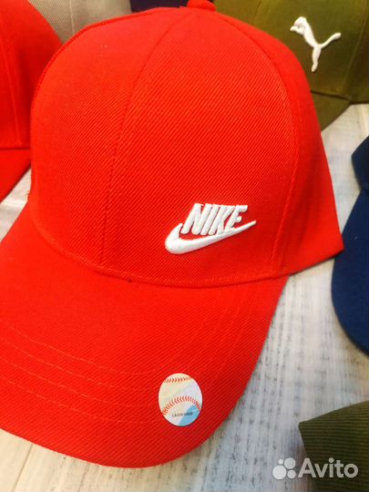 Новая кепка с объёмной вышивкой