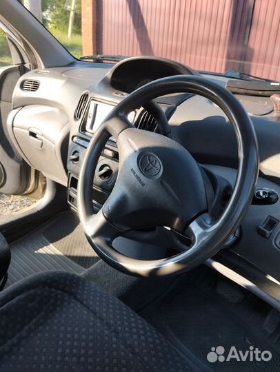 Toyota Funcargo 1.3 AT, 2000, 3 500 км