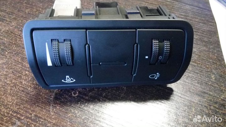 Кнопка корректора фар Солярис 1