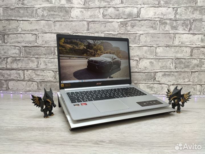 Acer Aspire 5 R5 5700U / 8Gb / RX640