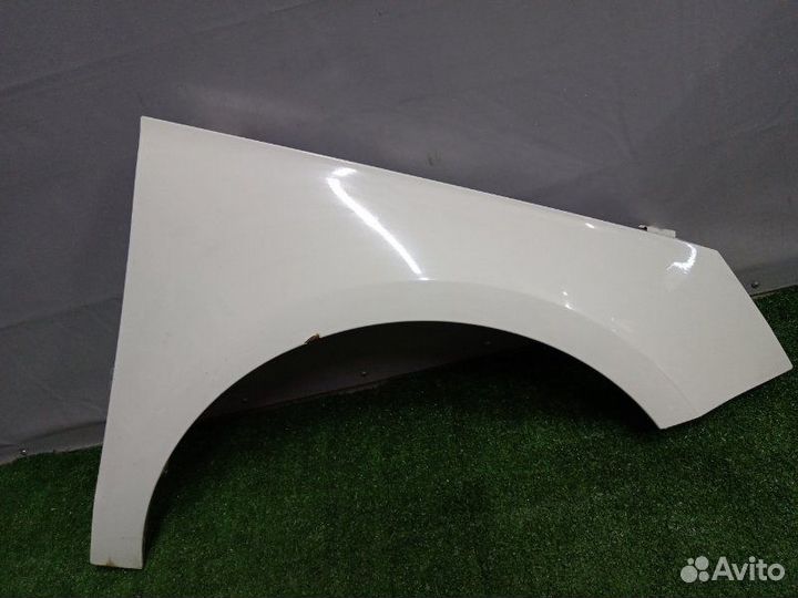 Крыло переднее правое Audi A1 8X1 caxb 47536 2012