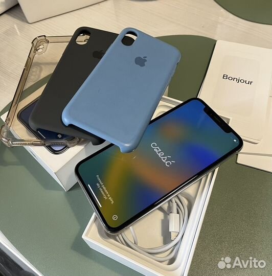 iPhone X, 64 ГБ