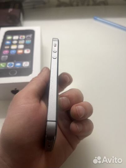 iPhone 5S, 16 ГБ
