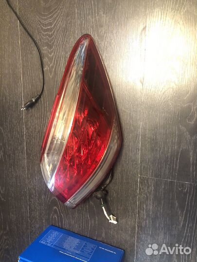 Фонарь задний Ниссан мурано z51