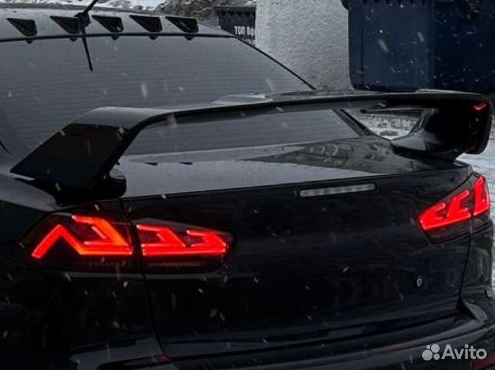 Тюнингованные задние фары lancer 10