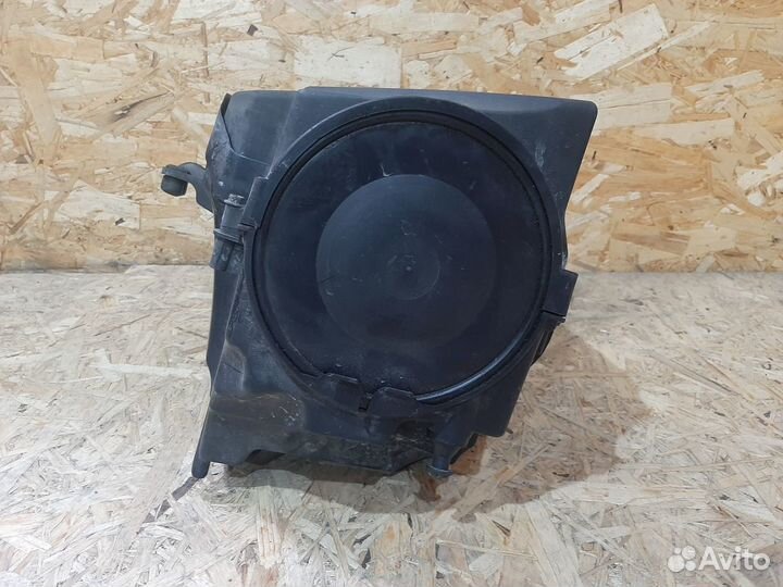 Корпус воздушного фильтра Ford Focus 2