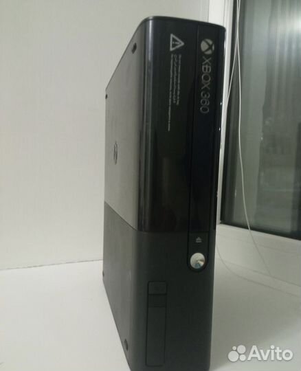 Xbox 360 e