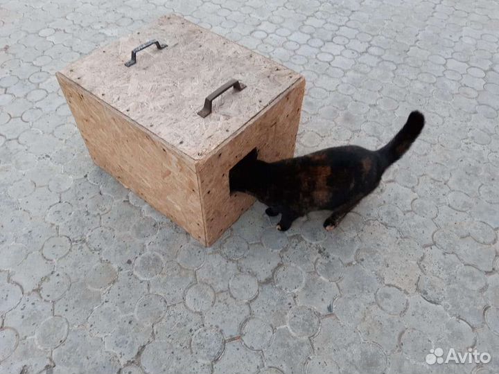 Будка утепленная для кошки
