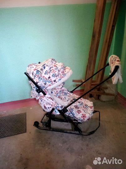 Детские санки с колесами