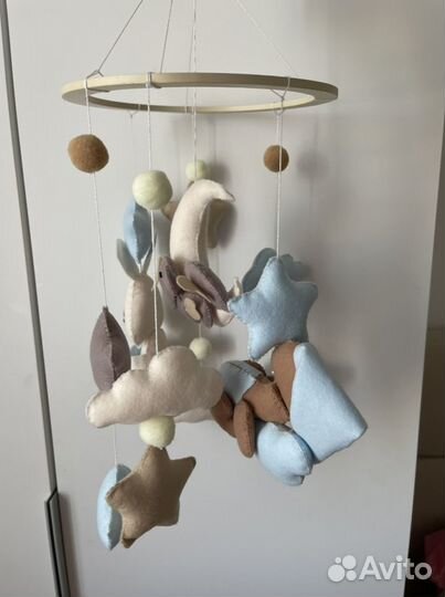 Мобиль в детскую кроватку