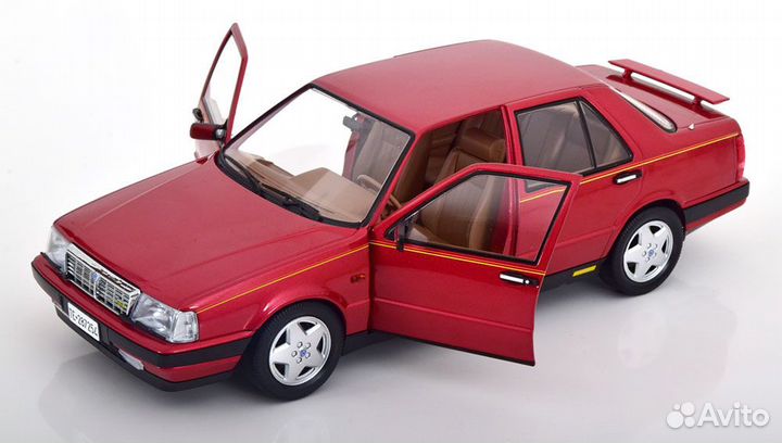 Lancia Thema 8.32 Ferrari 1S 1986 Mitica 1:18