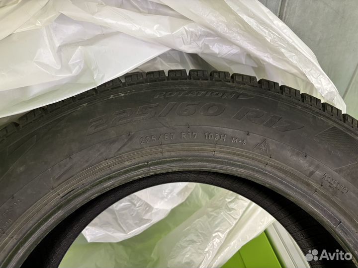 Pirelli Ice Zero 225/60 R17