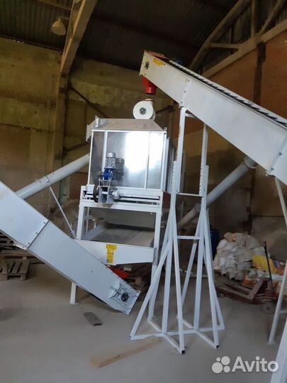 Ленточно-скребковый конвейер клс-300-6 в наличии