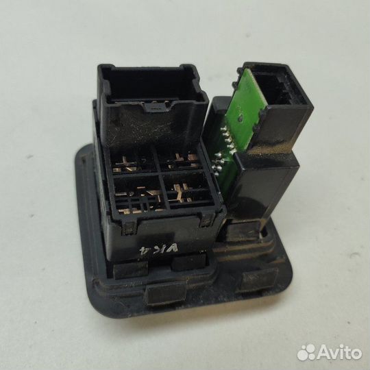 Блок управления зеркалами Nissan Sunny 2004