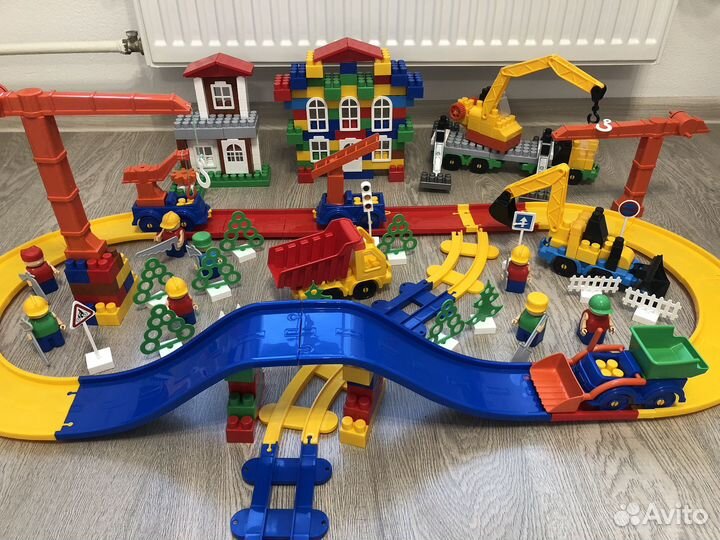 Констуктор сторойка машинки полицейский участок