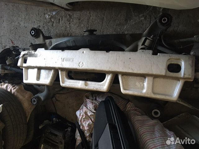 Пенопласт усилитель заднего бампера Лексус Ис250 i