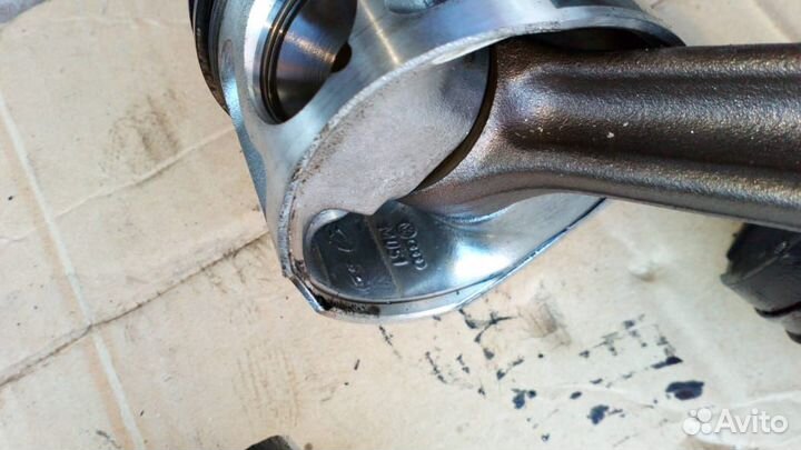 Поршень с шатуном Audi A6 C5 2.5 TDI AKN