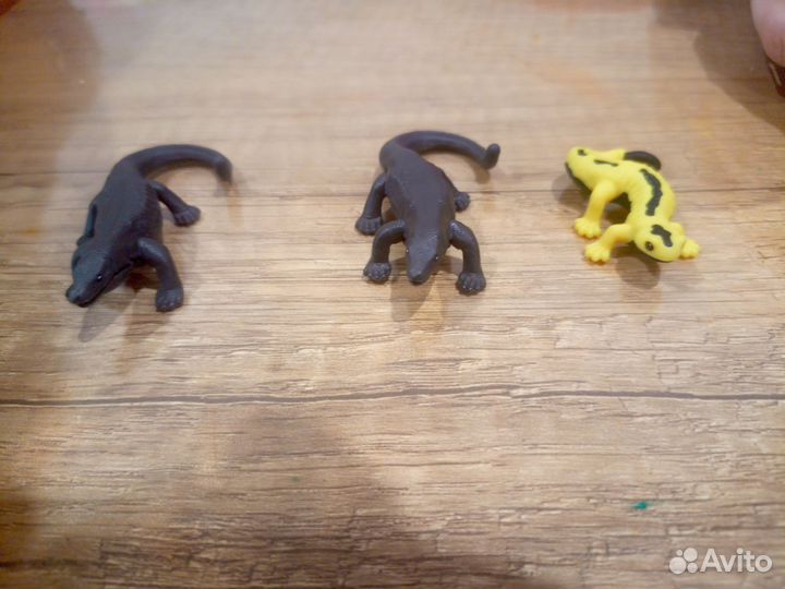 Игрушки из киндера nations 2024