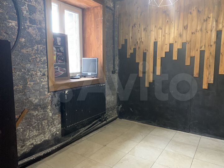 Свободного назначения, 141 м²