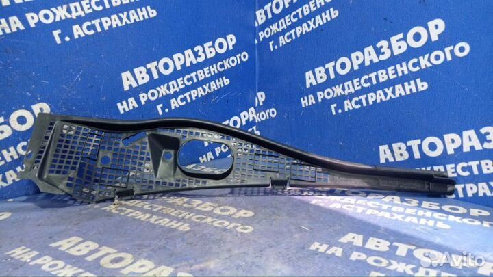 Жабо Renault Duster кроссовер 2014