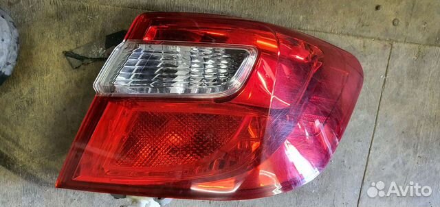 Тойота Камри 50 задний фонарь