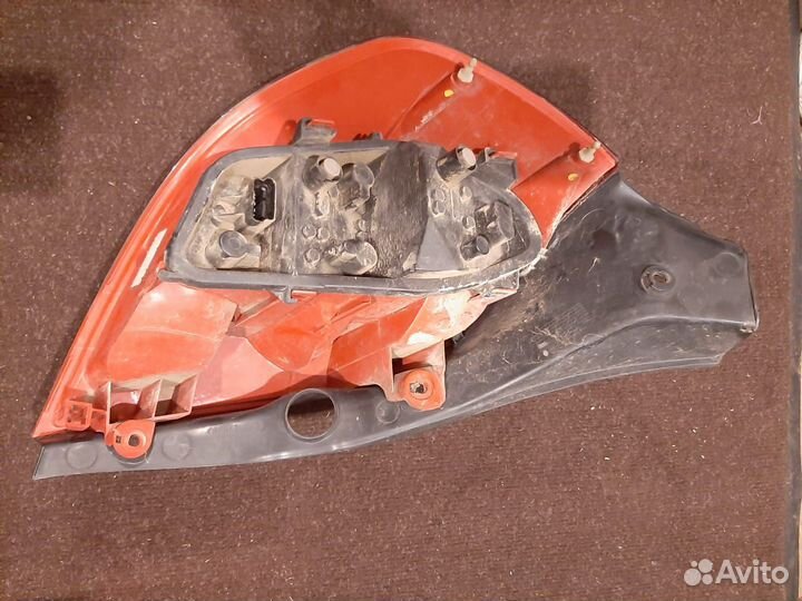 Фонарь правый Рено Клио 3/ Renault clio 3.Фонарь з