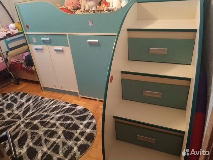 Детская кроватка