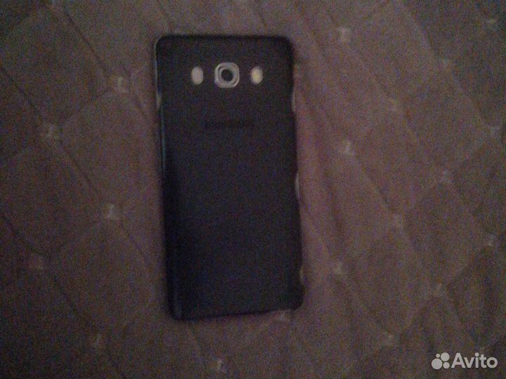 Телефон Samsung J5 2016