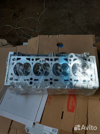 ГБЦ двигатель Крайслер