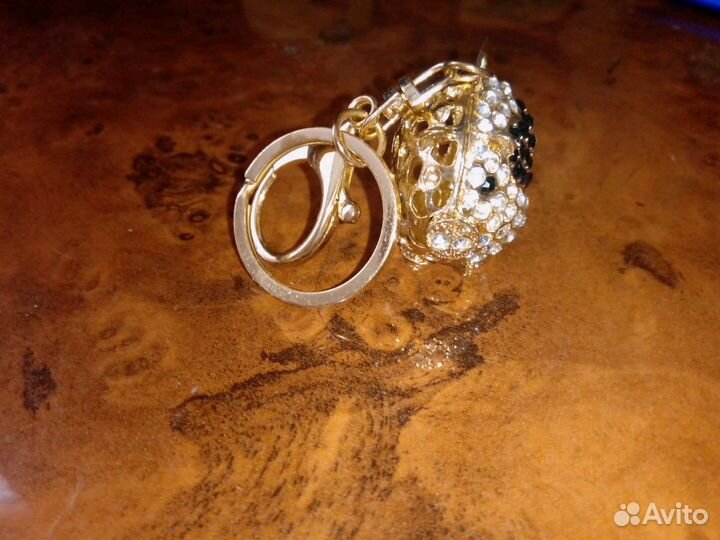 Бижутерия, брелки, ободки, заколки