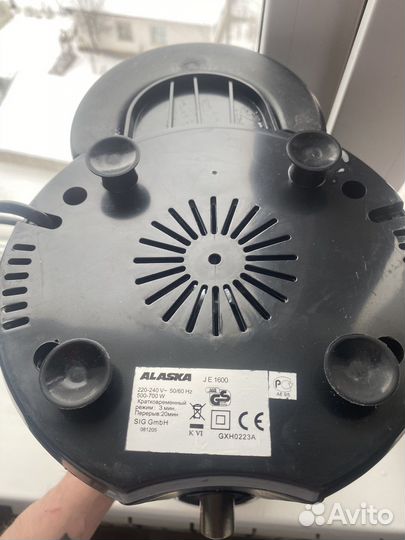 Соковыжималка в стальном корпусе