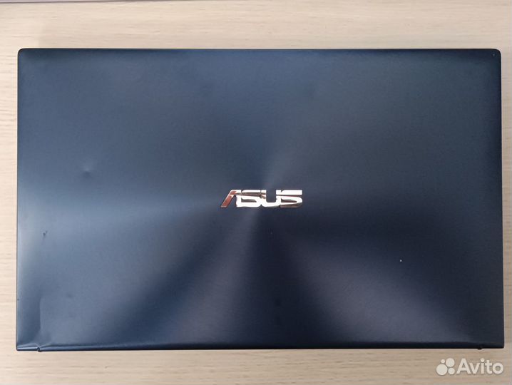 Asus ZenBook UX534FTC (разбит экран)