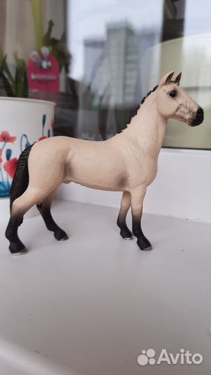 Фигурки лошадей schleich