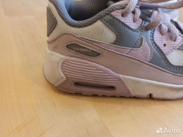 Кроссовки для девочки nike