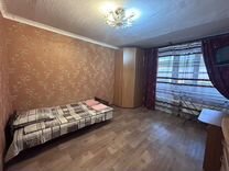 1-к. квартира, 42 м², 15/15 эт.