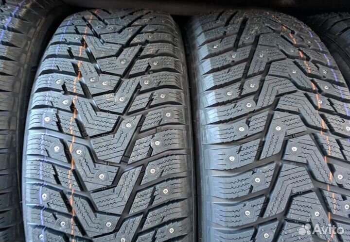 Hankook Winter i'Pike X W429A 235/55 R19 105T